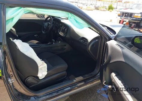 2022 Dodge Challenger Gt z USA, uszkodzony, nr VIN 2C3CDZKGXNH247713